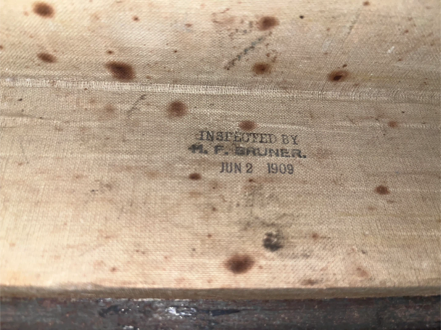 Antique Trunk World War 2 Military Footlocker must go OBO! - photo 4