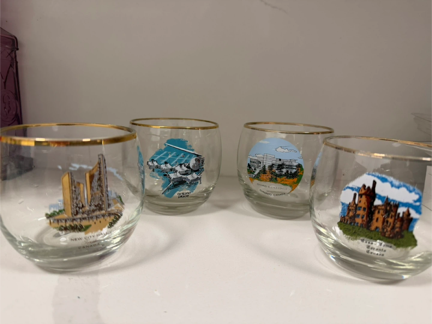 Set of 4 vintage Toronto landmark glasses