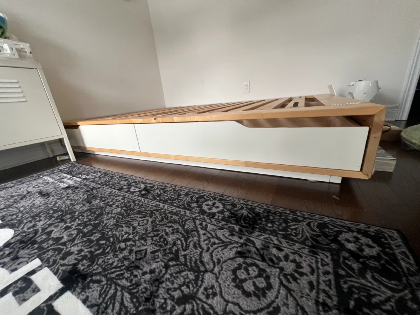 IKEA queen size bed frame - photo 2