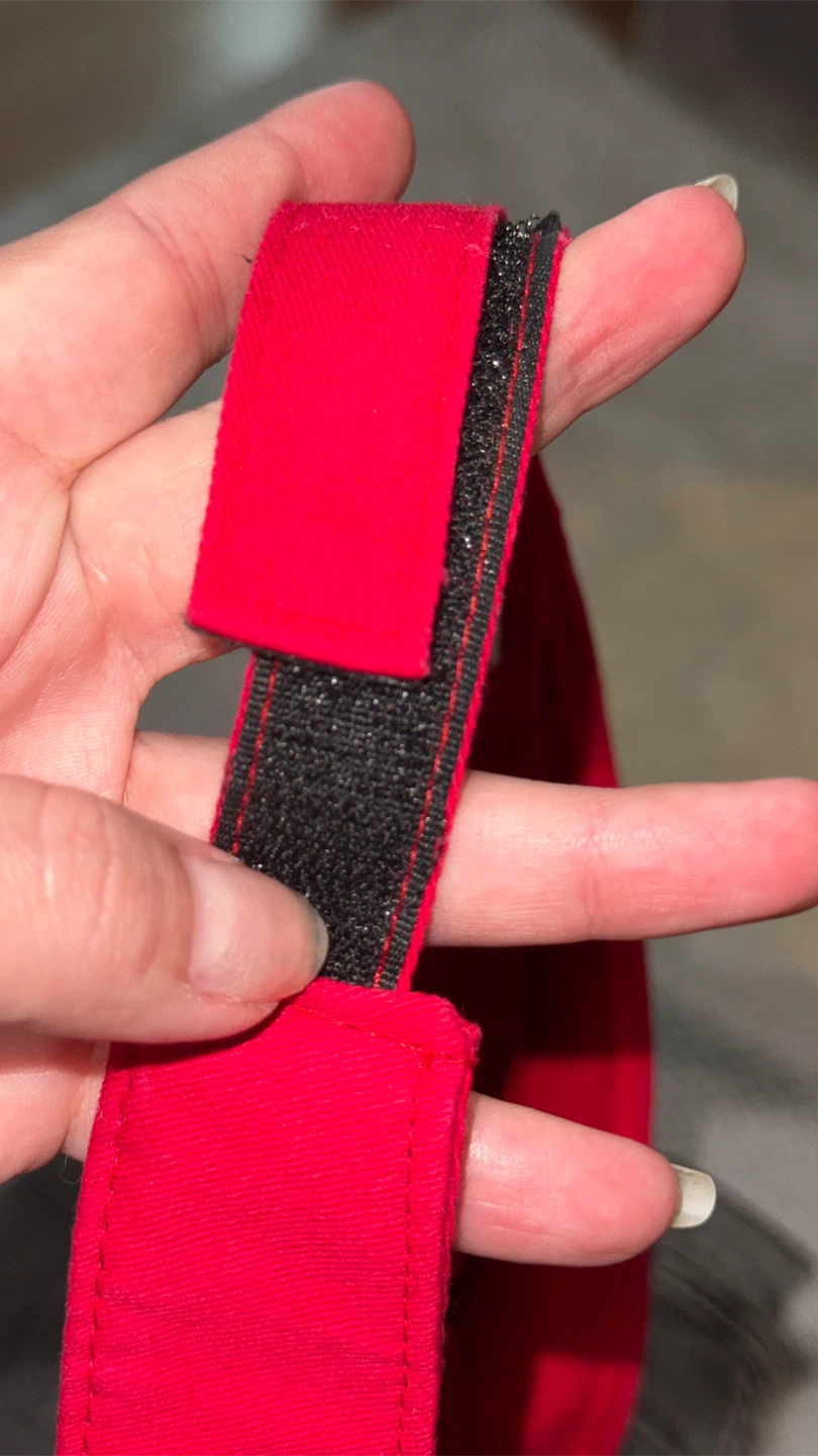 Guess Red Cotton Visor - photo 4