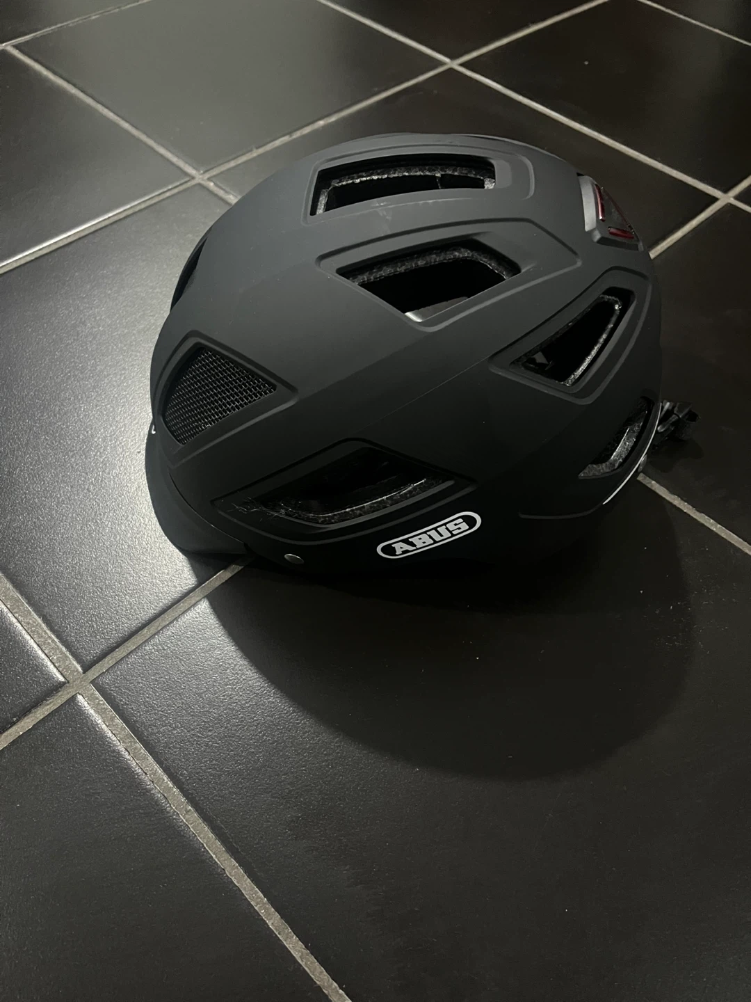 ABUS Hyban 2.0 - Titan - L (56-61) Helmet - photo 2