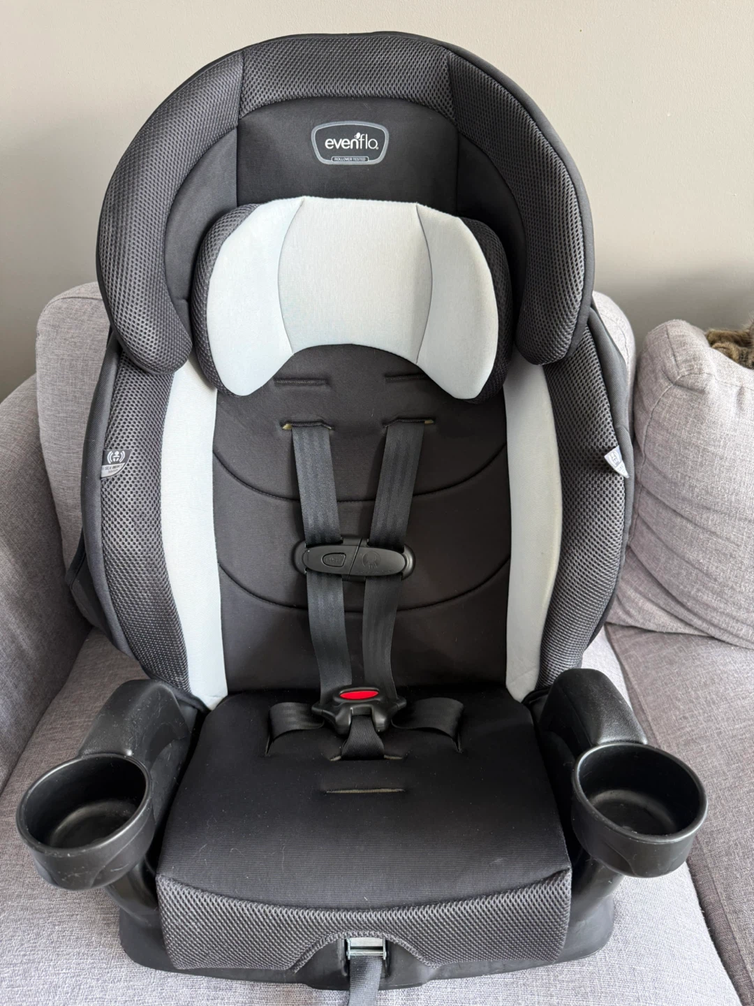 Evenflo Chase Plus Booster Car Seat