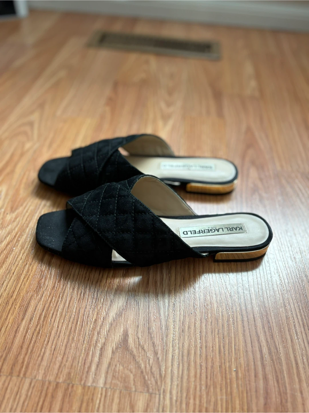 Karl Lagerfeld Black Slide Sandals - photo 3