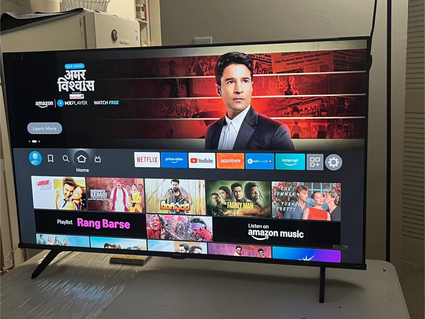 Hisense Smart TV 55inches - photo 2