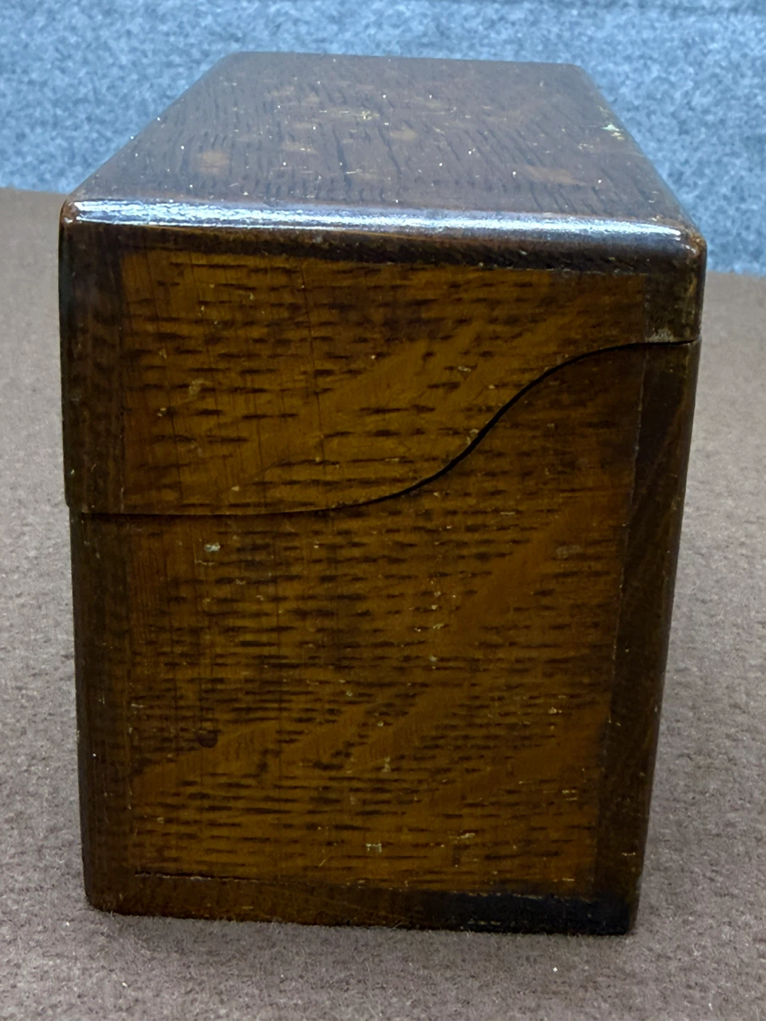 Vintage Oak Keepsake Box Scalloped Lid c.1920-1940 Hinged Wood - photo 4