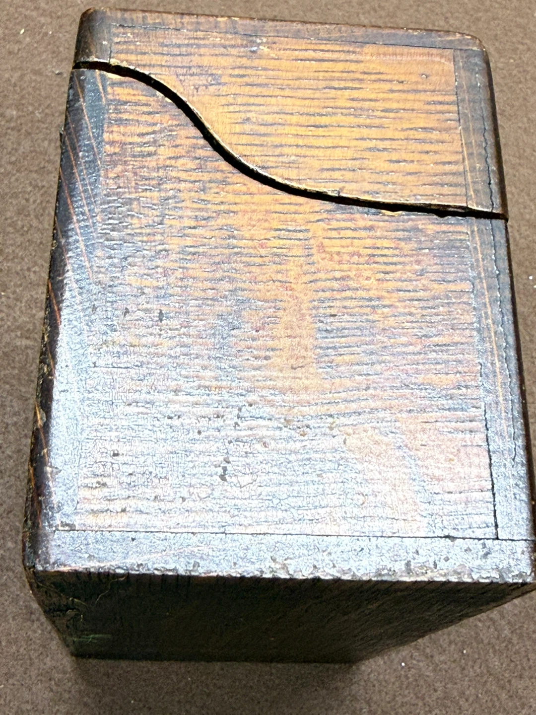 Vintage Oak Keepsake Box Scalloped Lid c.1920-1940 Hinged Wood - photo 3