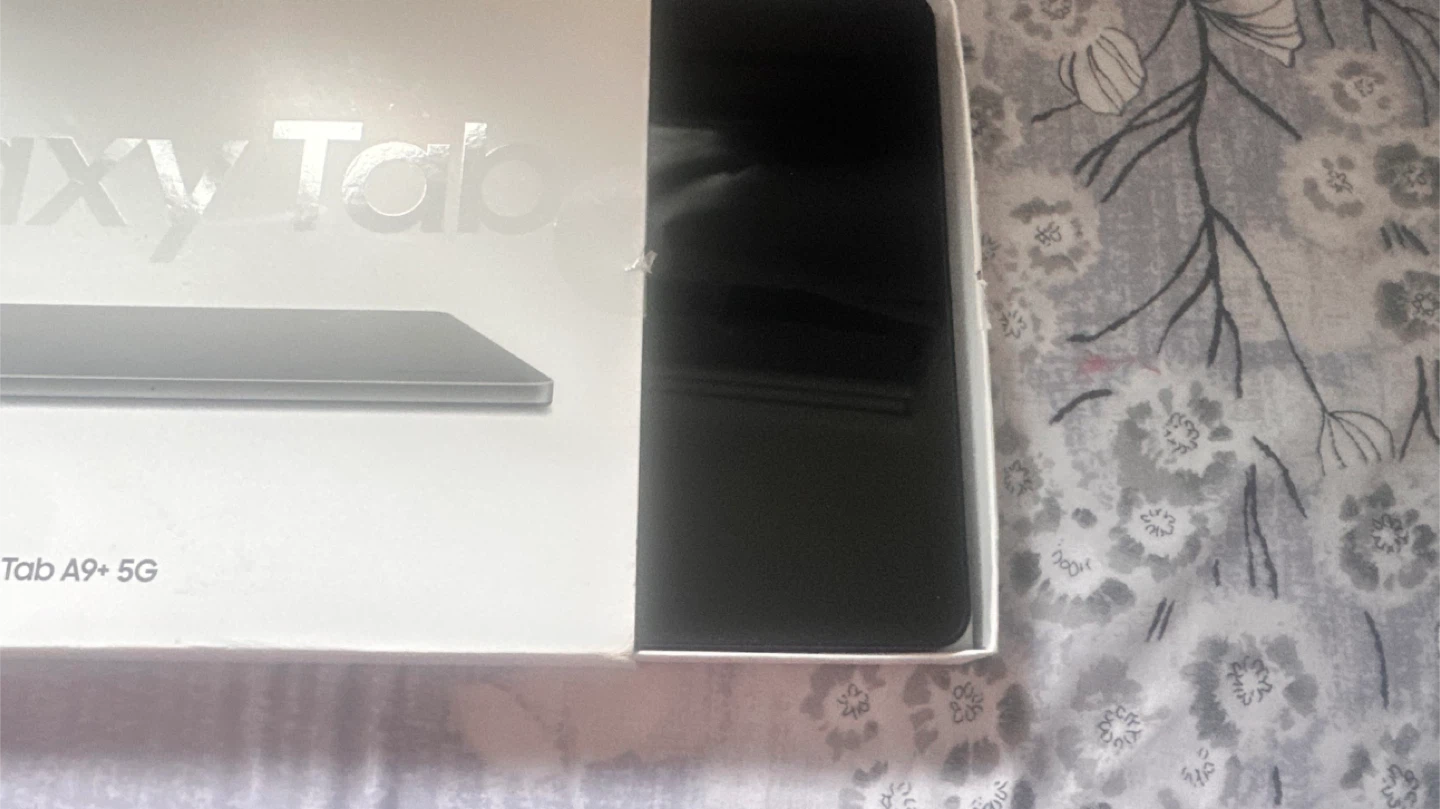 Samsung Galaxy Tab A9+ 5G Tablet - photo 3