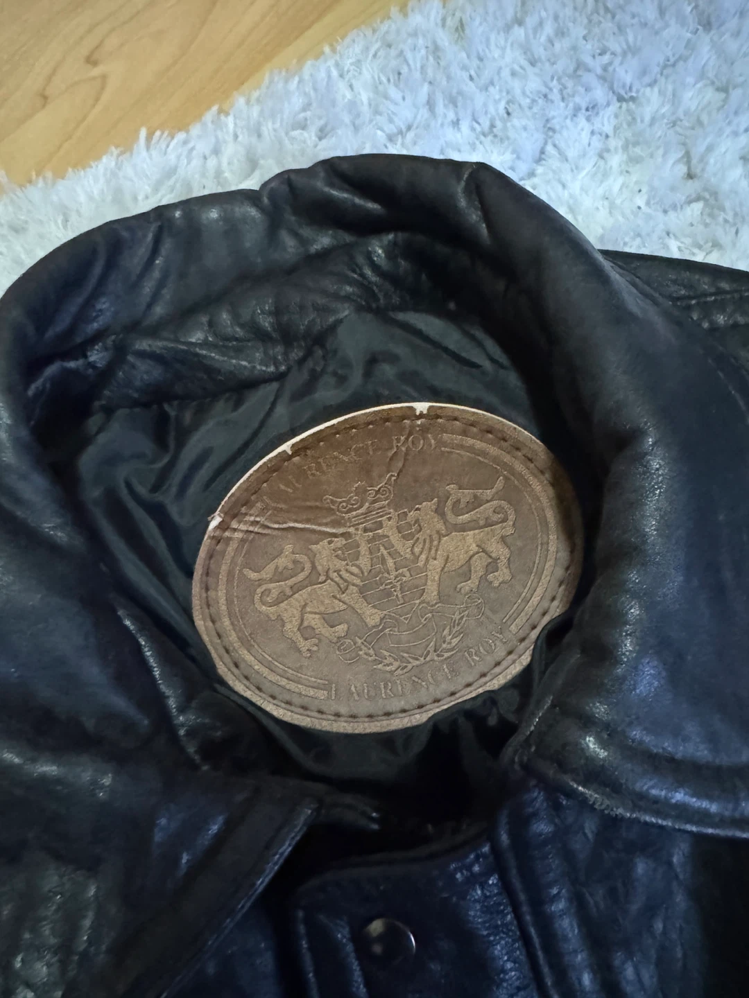 Laurence Roye Black faux Leather Bomber Jacket - photo 3