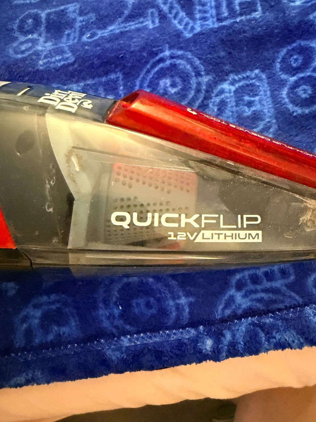 Dirt Devil QuickFlip 12V Lithium Handheld Vacuum - photo 4