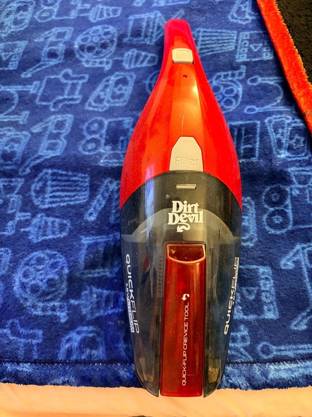 Dirt Devil QuickFlip 12V Lithium Handheld Vacuum