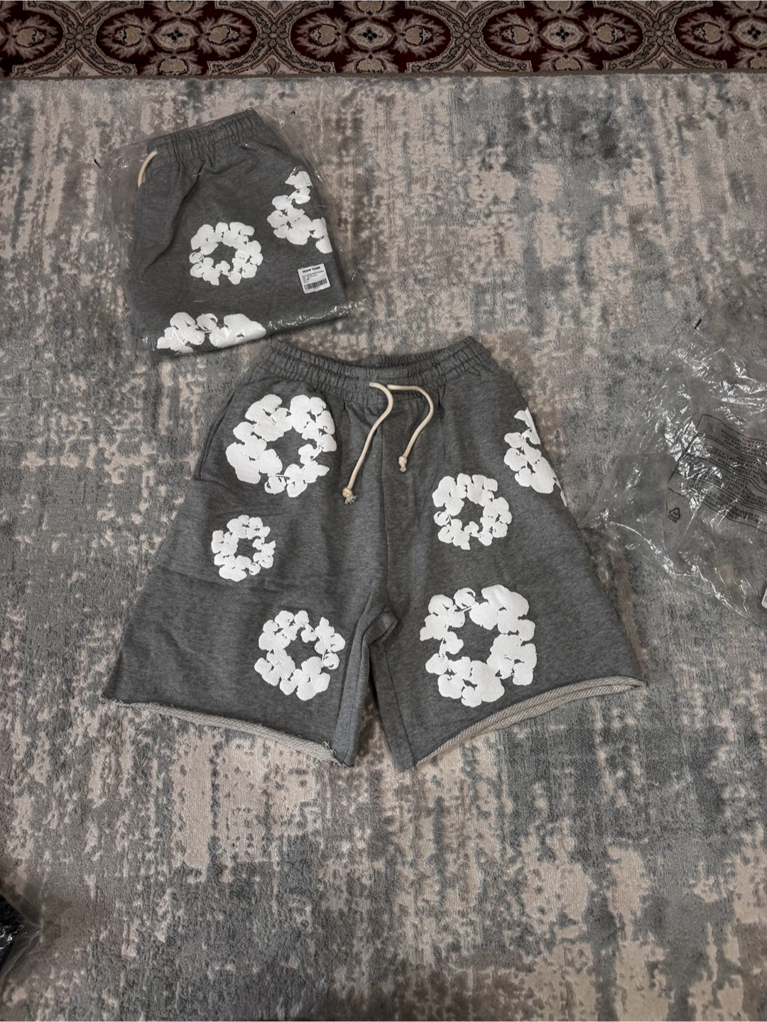 Denim Tears Sweat Shorts Grey Floral Print Size S