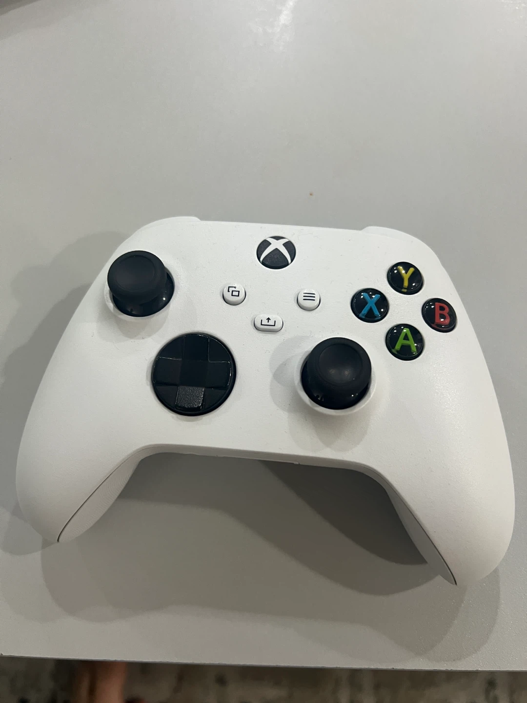 White Xbox Wireless Controller