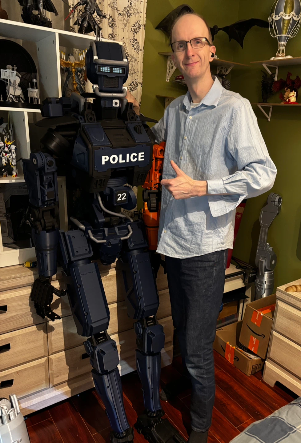 1/1 scale of Chappie
