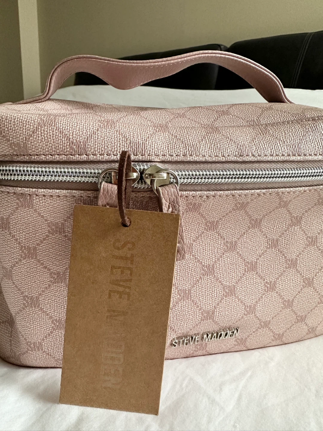 🆕 Steve Madden Train Cosmetic Case in Light Pink - photo 2