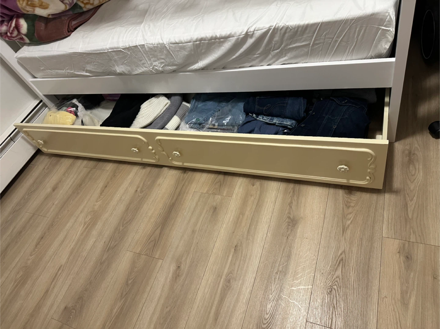 Twin Trundle for Canopy Bed - photo 2