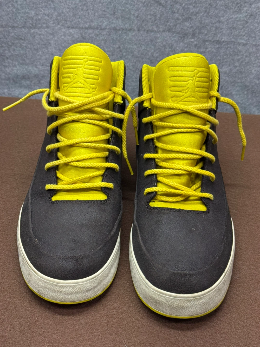 Nike Jordan V.9 Grown  Brown Yellow High Top
