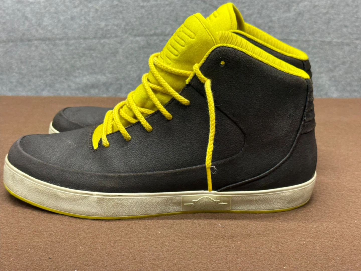 Nike Jordan V.9 Grown  Brown Yellow High Top - photo 4