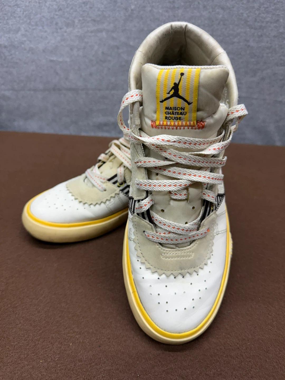 Nike Air Jordan 2 Maison Chateau Rouge DO5247-122 Men’s 8.5