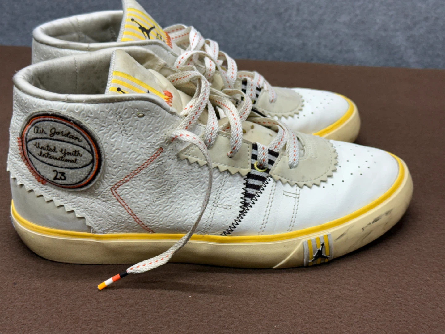 Nike Air Jordan 2 Maison Chateau Rouge DO5247-122 Men’s 8.5 - photo 4