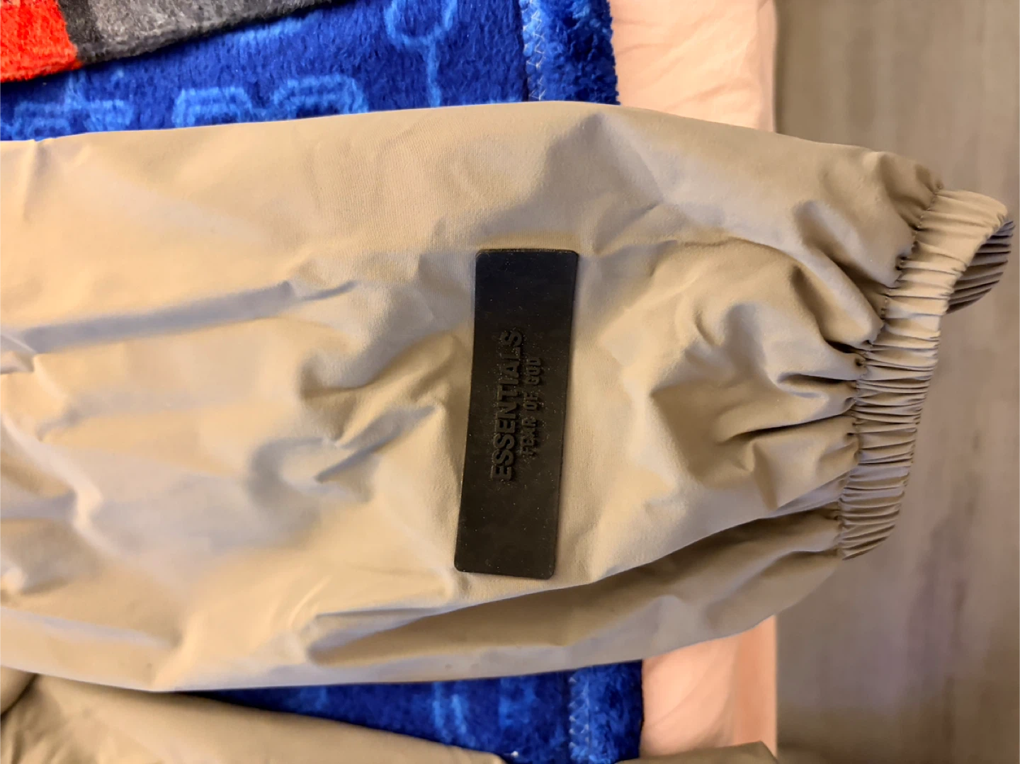 ESSENTIALS Fear of God Nylon Jacket - photo 3