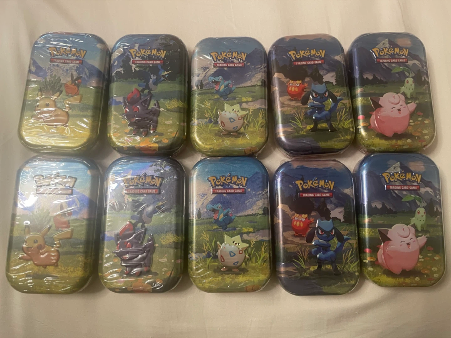 Ascended hero’s Mini tins