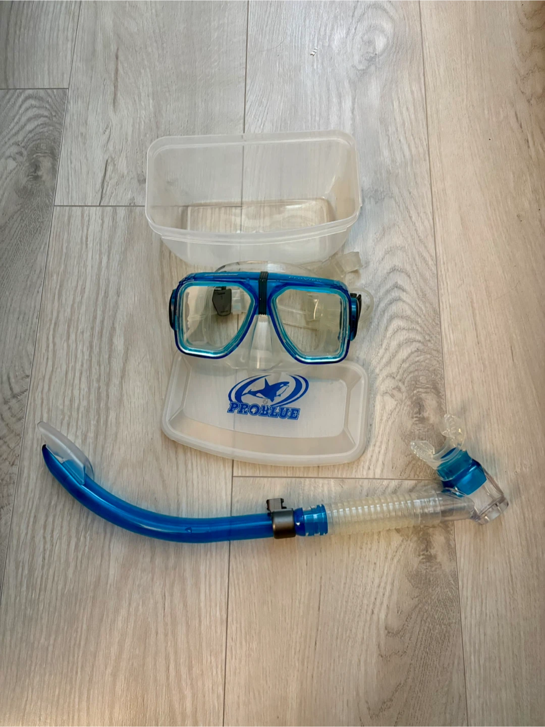 PROBLUE Snorkel Mask Set with Case