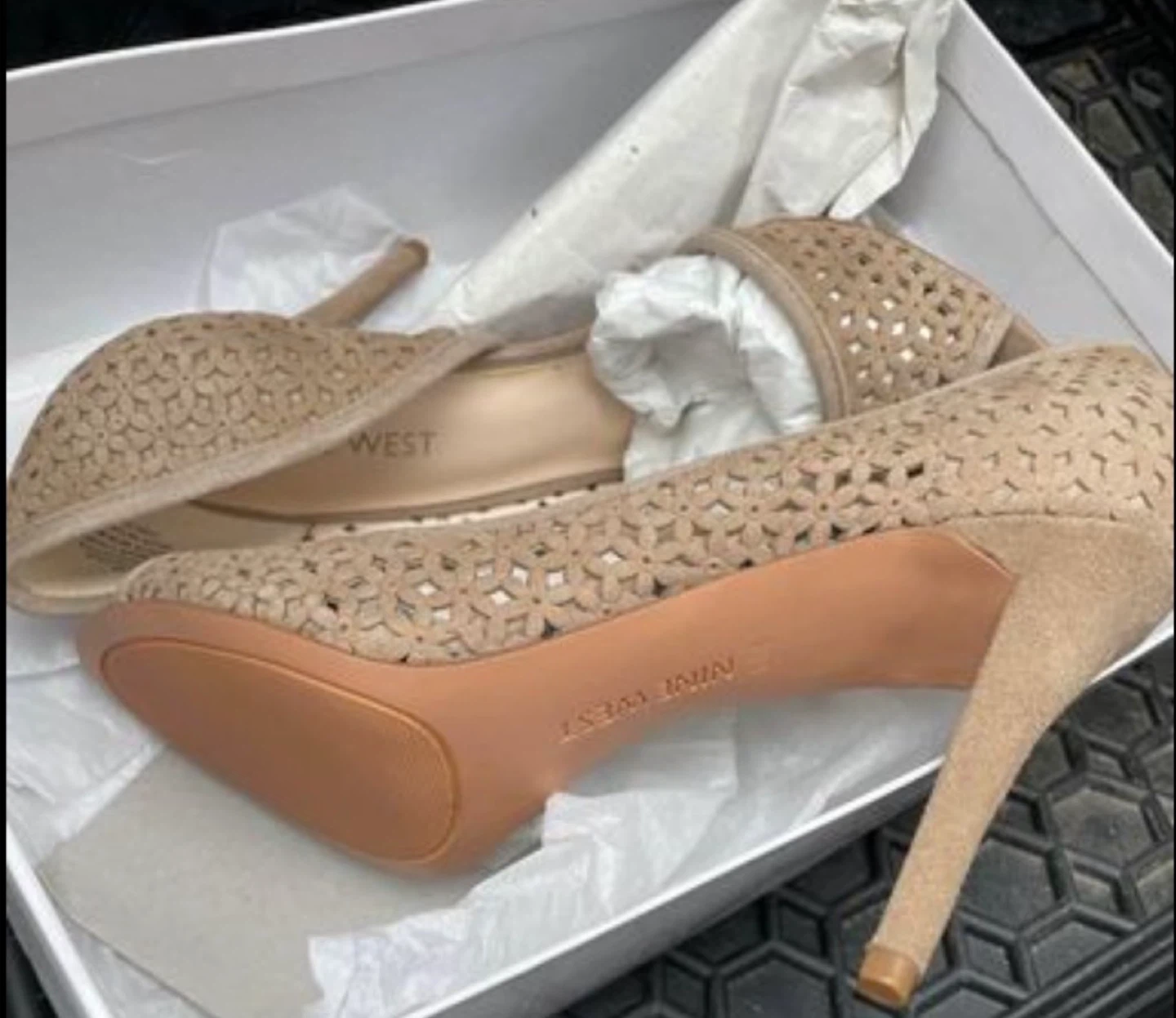Nine West high heels 6.5