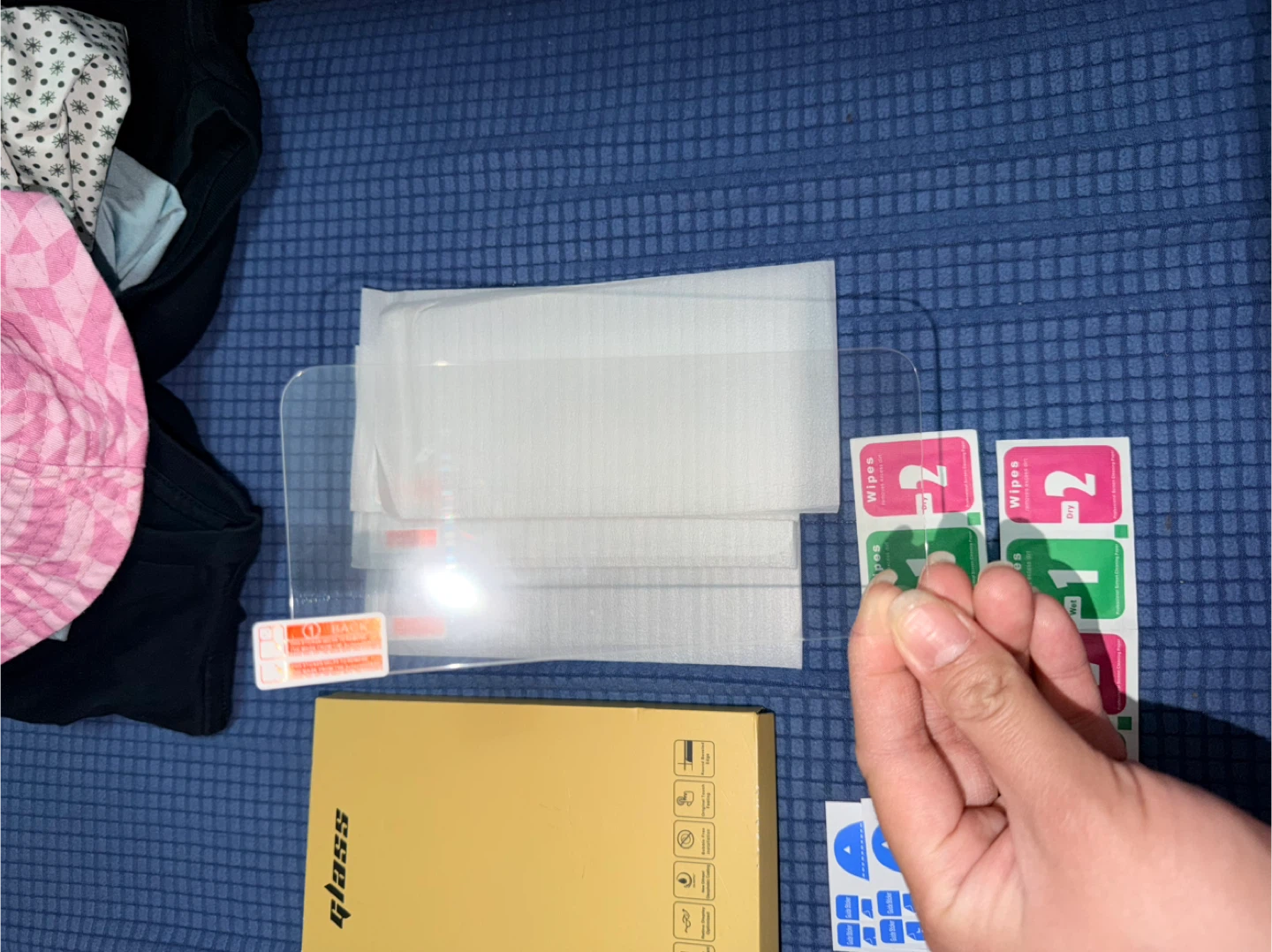 Iphone 15 promax screen protector 4 pack - photo 2