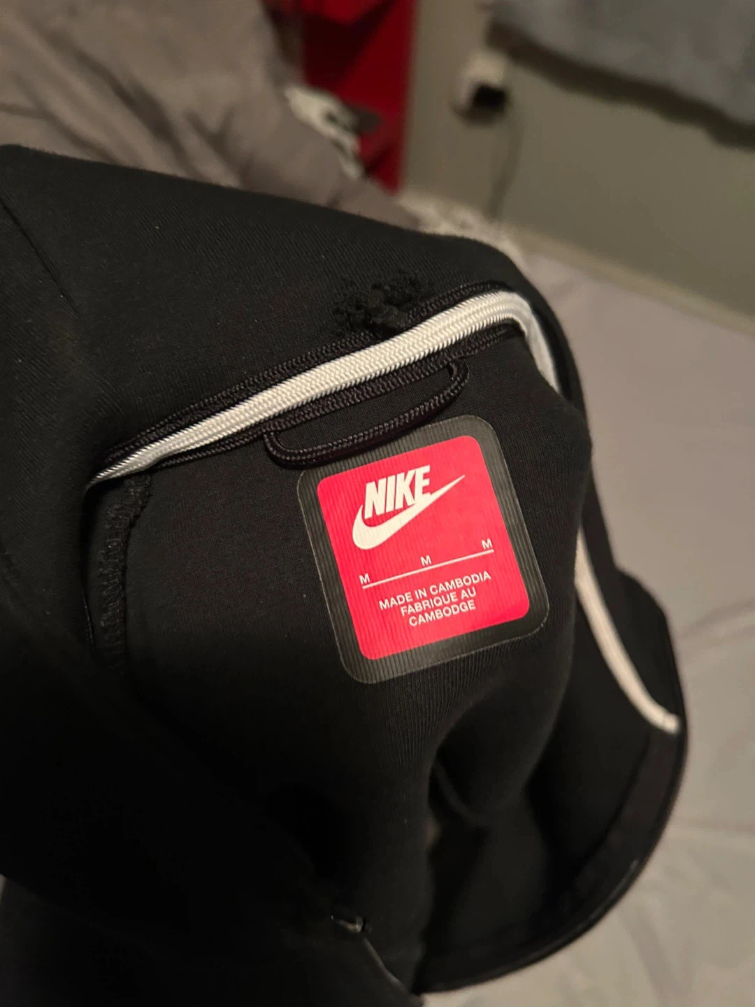 Nike Tech Fleece Full Zip Hoodie - Black/Grey - Size Medium - photo 3