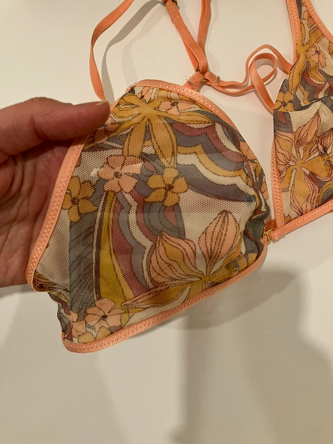 Victoria’s Secret Floral Bralette and Panty Set - photo 2
