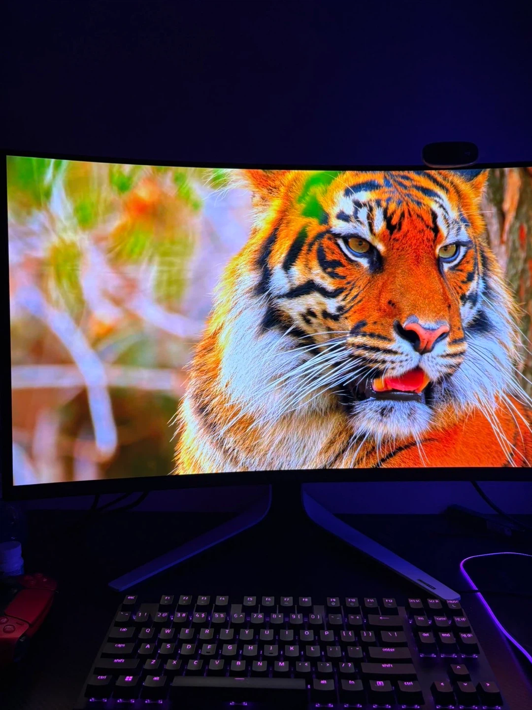 Alienware AW3225QF 32” 4K 240Hz QD-OLED curved gaming monitor