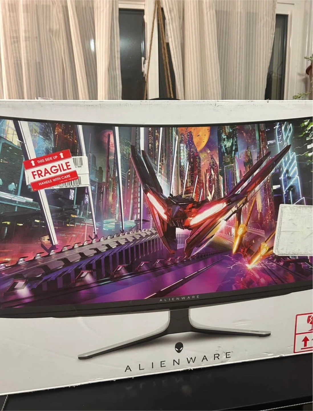 Alienware AW3225QF 32” 4K 240Hz QD-OLED curved gaming monitor - photo 3
