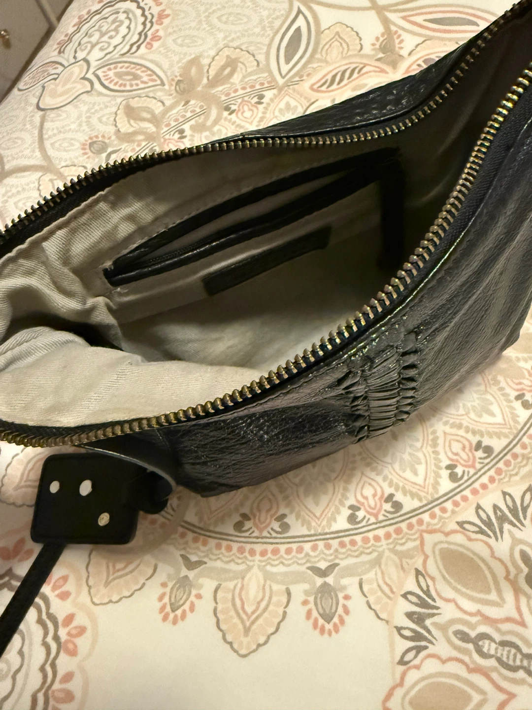 Women Black Leather Crossbody Bag. Priced to clear! - photo 5