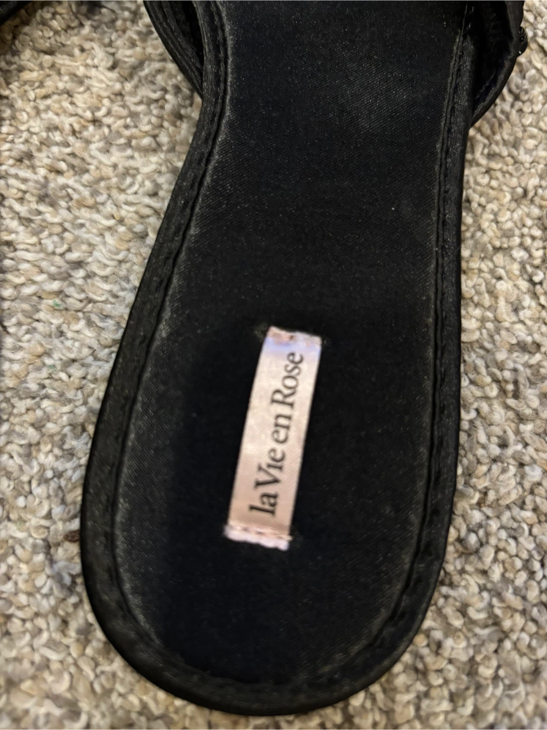 La Vie en Rose Black Beaded Slippers - photo 2
