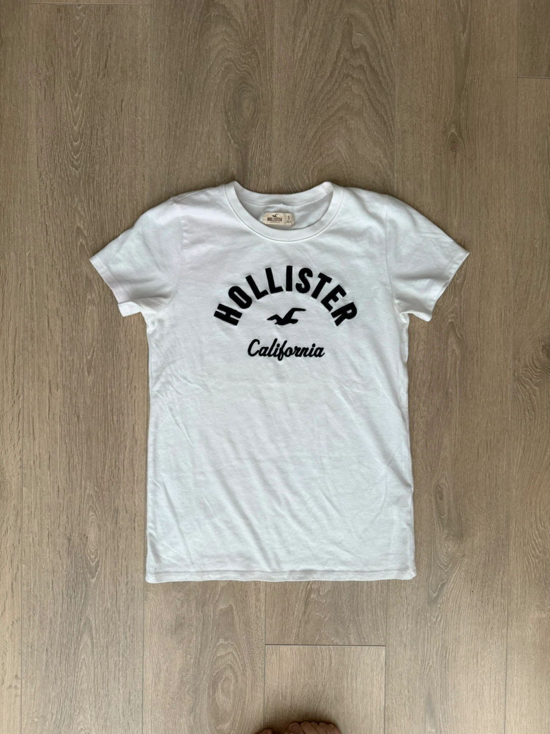 Hollister California Vintage T-Shirt - photo 2