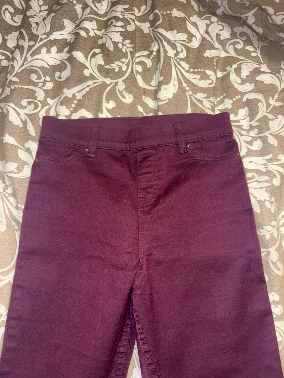 Women's Burgundy Skinny Jeans Size 6 - photo 4