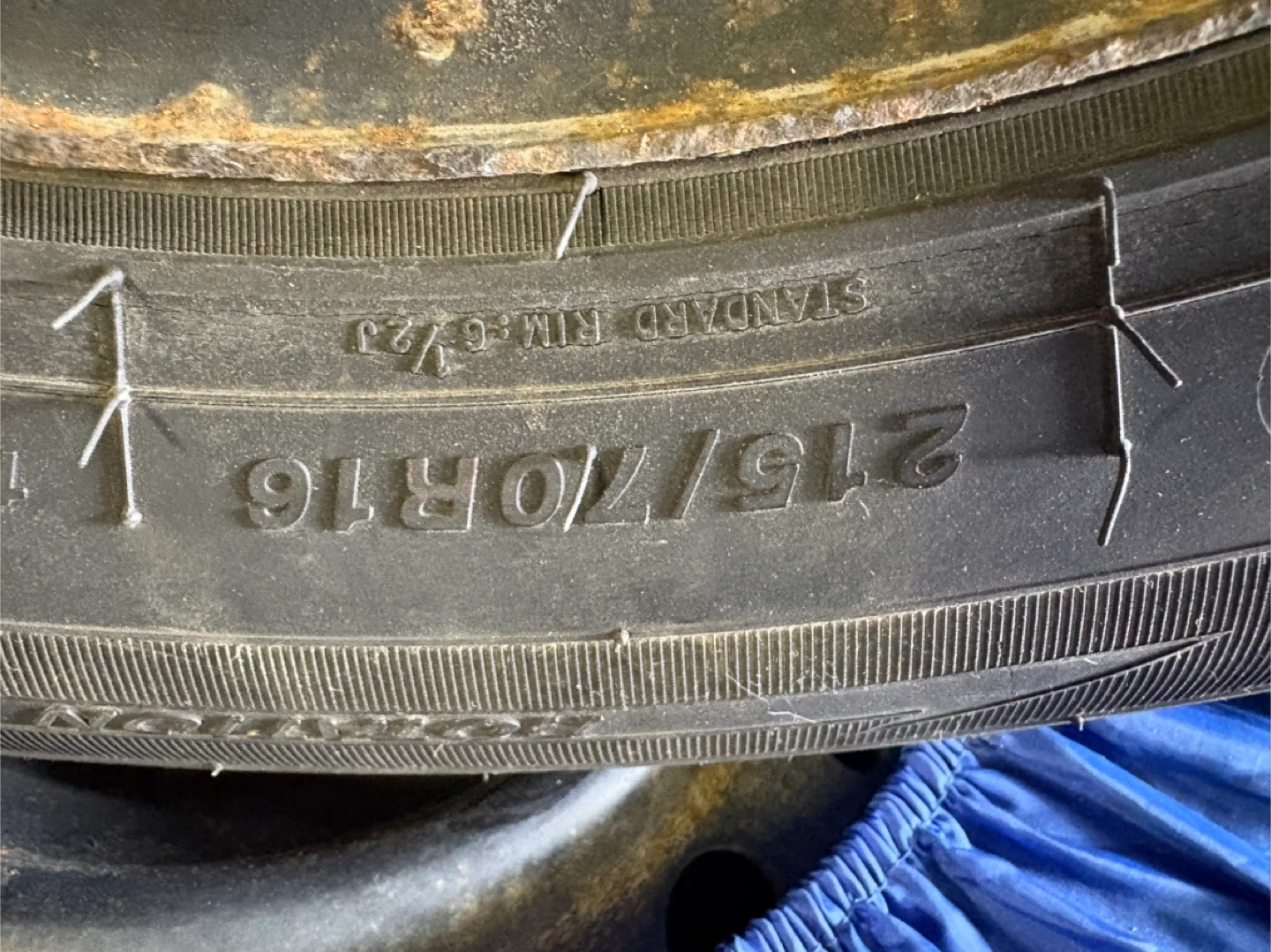 Rovelo Winter Tires 215/70R16 (Set of 4) - photo 2