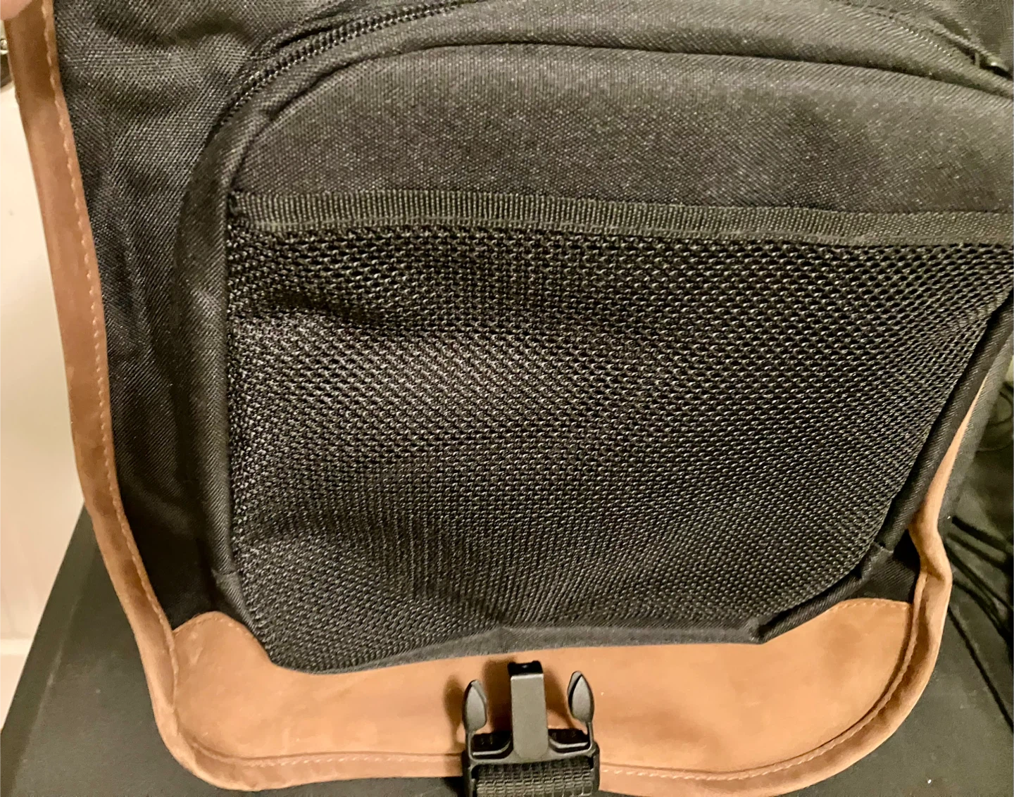 Vintage 90s Kensington SADDLEBAG knapsack/Laptop Bag - photo 3