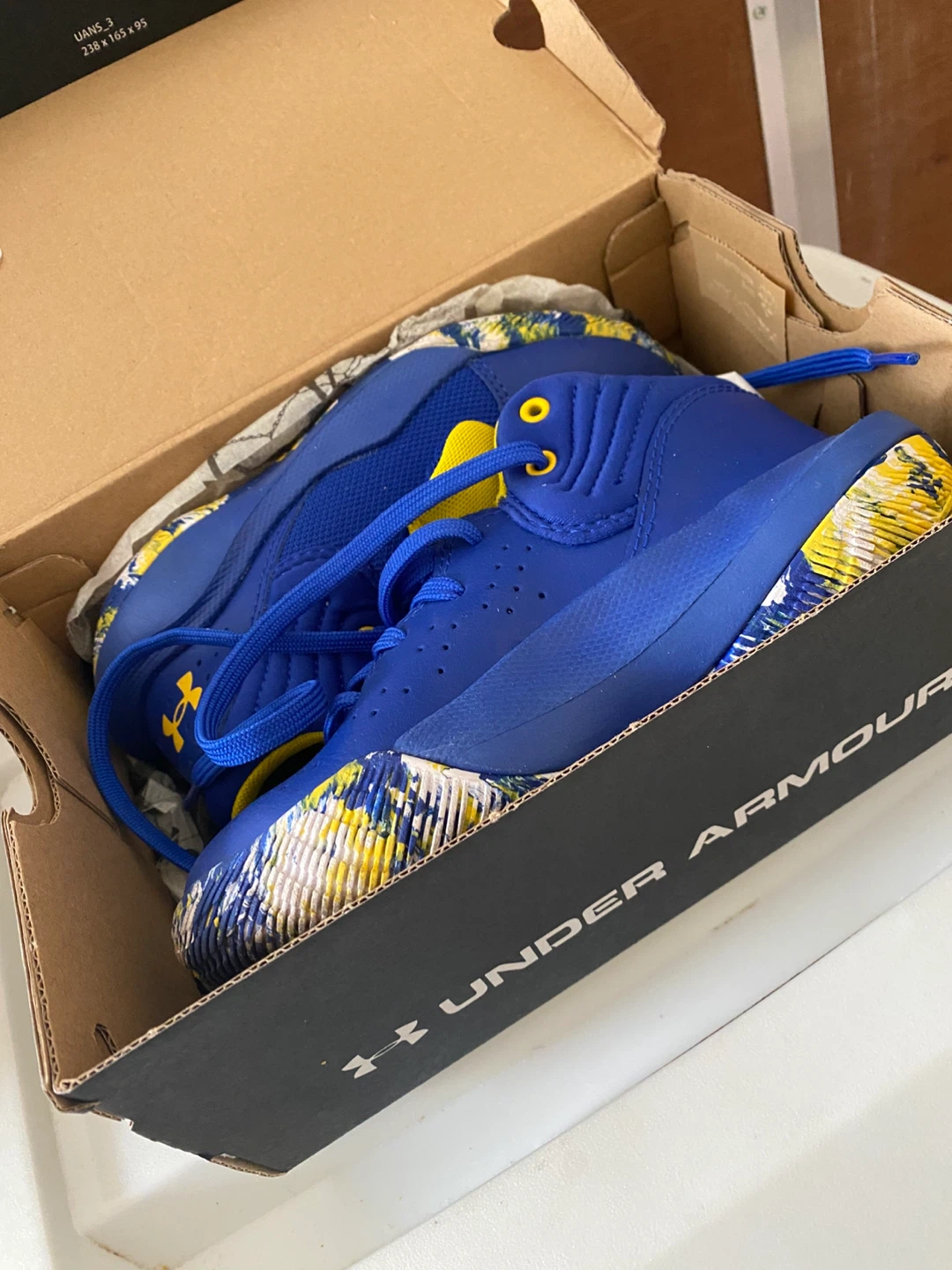 Under Armour Blue Basketball Shoes - photo 2