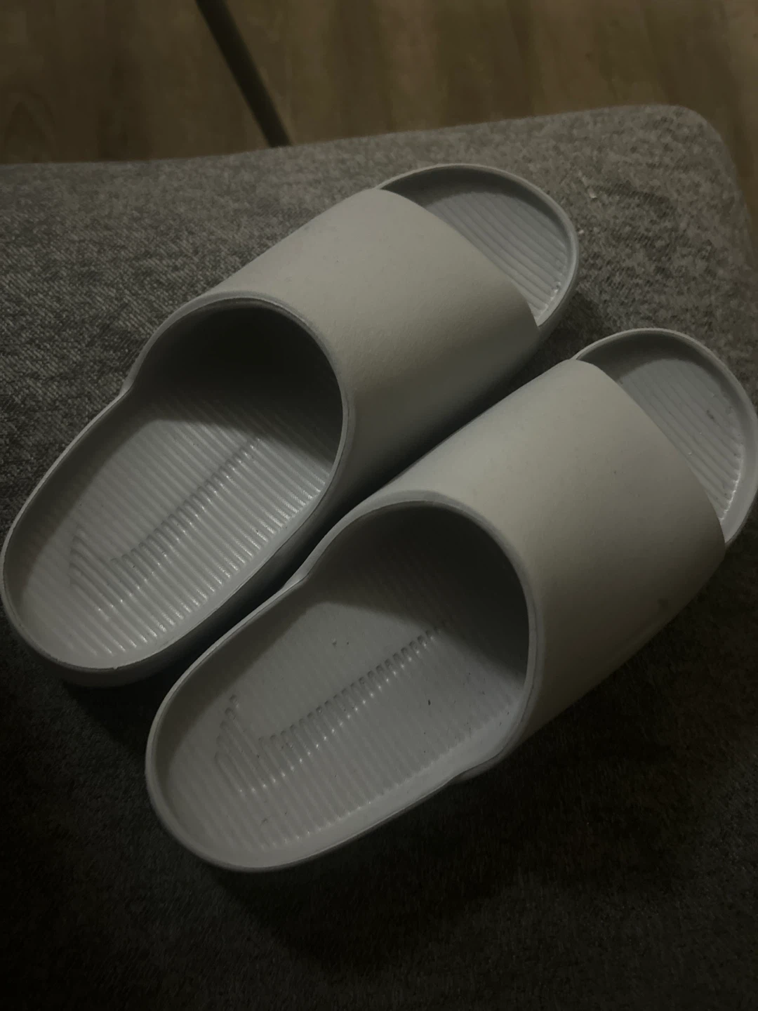 Nike slides