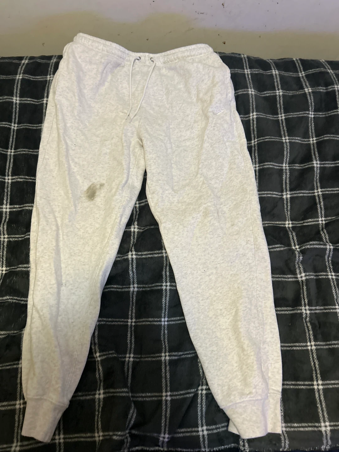 Nike Grey Jogger Sweatpants - Size L