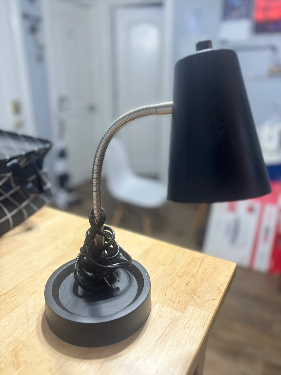Black Gooseneck Desk Lamp