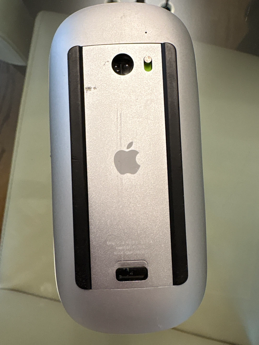 Apple Magic Mouse - photo 2