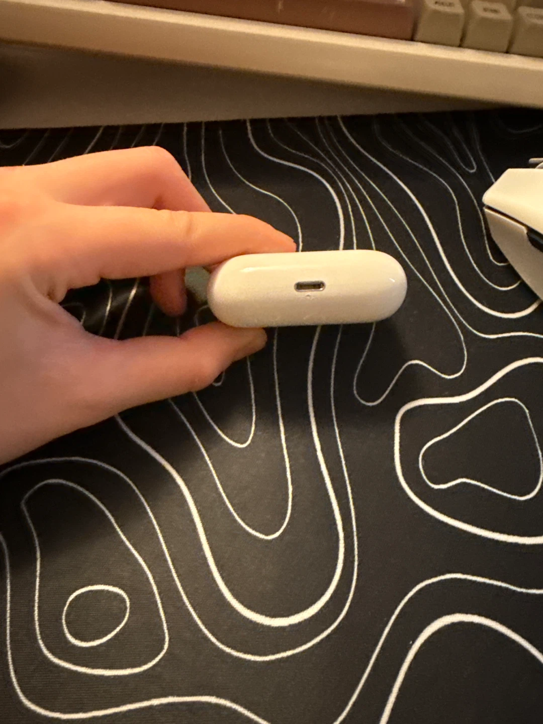 Apple AirPods Pro  with Case - photo 3