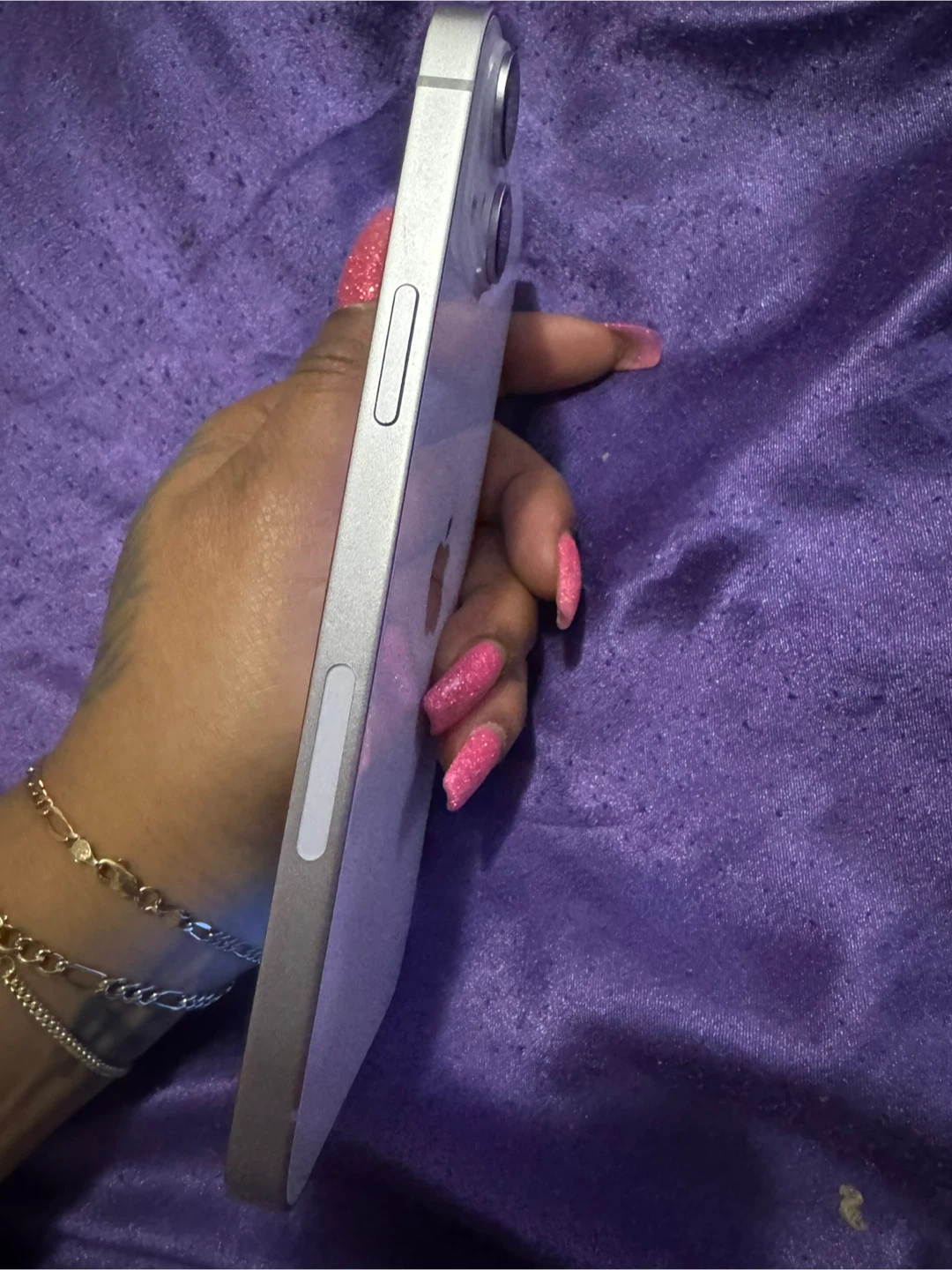 AirPod pros with iPhone 14 Plus speaker issue - photo 4