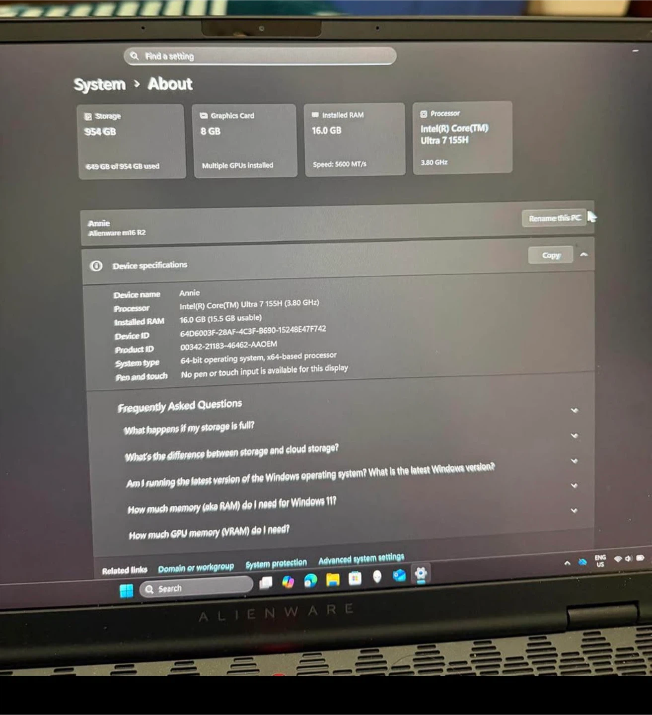Alienware m16 R2 16” Gaming Laptop - photo 5