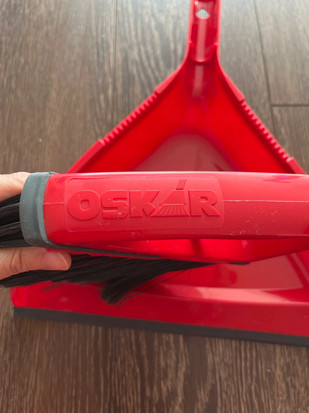 🧡 Free Vileda OSKAR Broom with Dustpan Set - photo 2