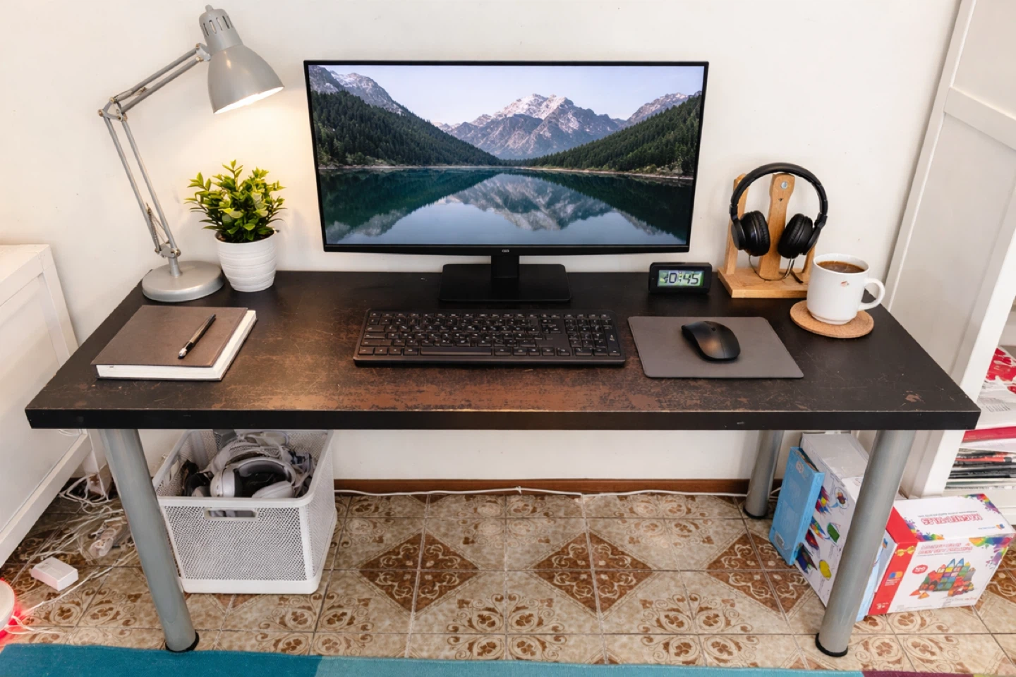 Simple Black Desk with Metal Legs