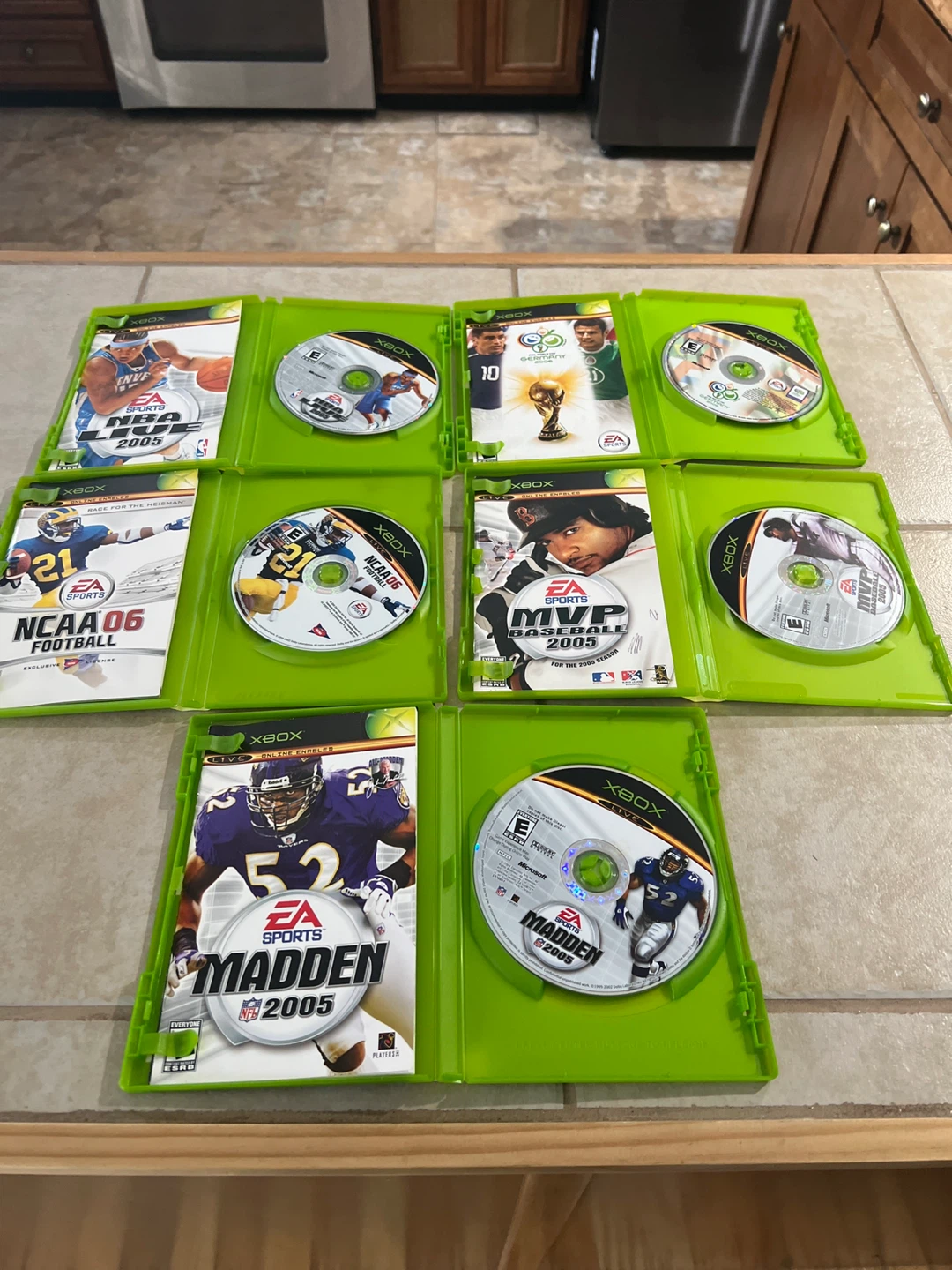 Xbox Game Bundle - photo 2