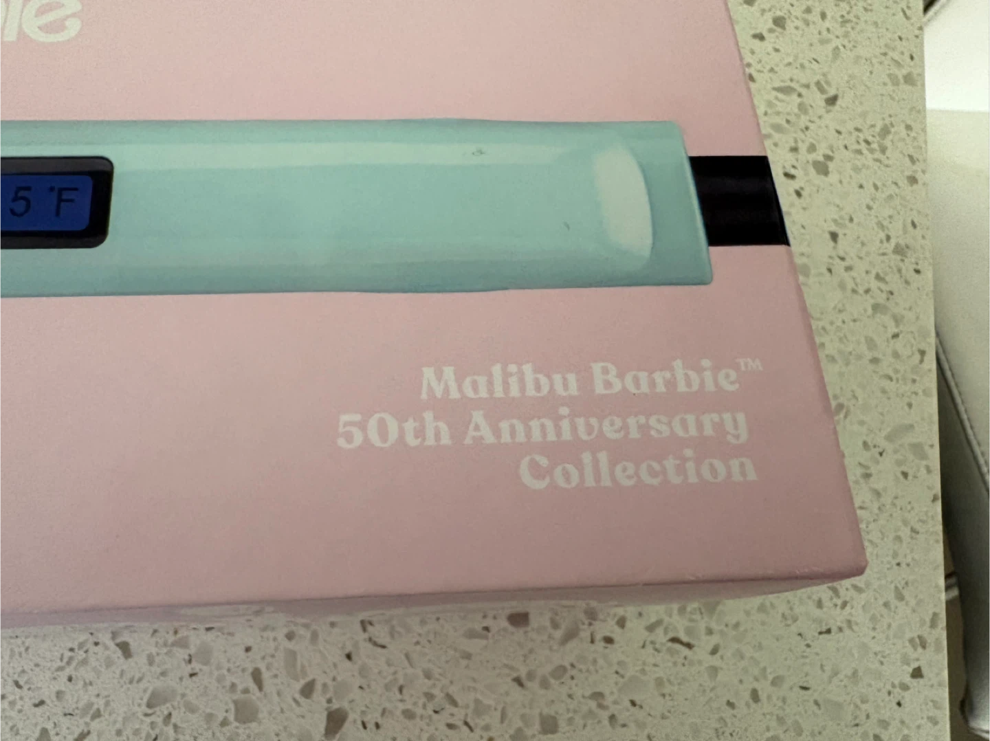CHI x Barbie 1.25" Ceramic Hairstyling Iron - photo 2